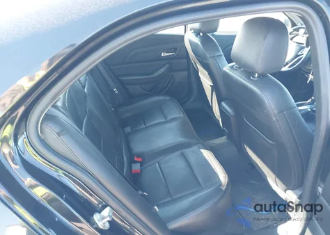 2015 Chevrolet Malibu 2Lt z USA, uszkodzony, nr VIN 1G11D5SL2FF185969